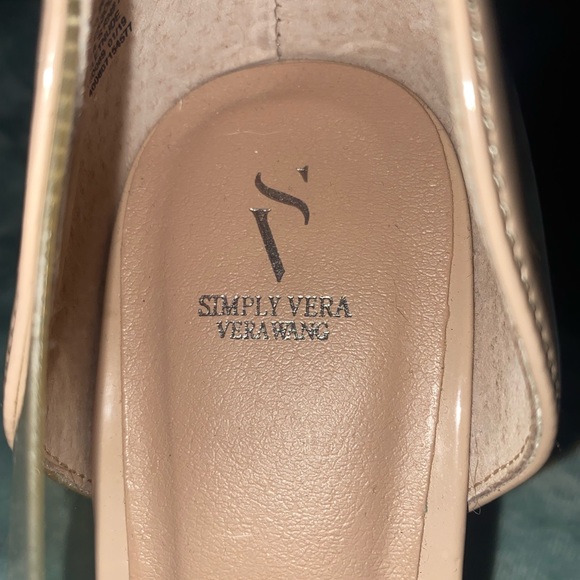 SIMPLY VERA WANG nude heels  sz 10 - Picture 2 of 5